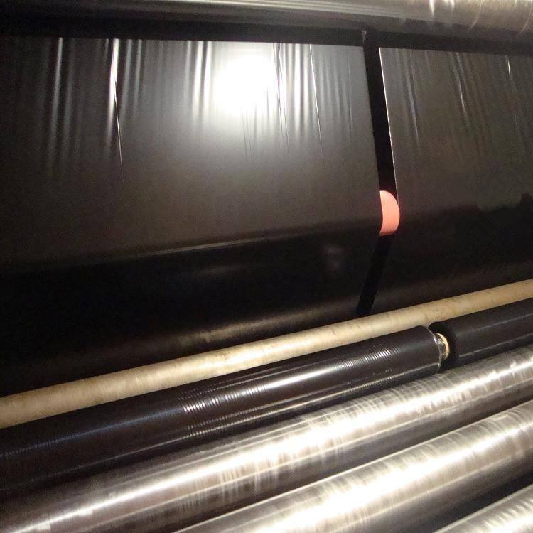 黑地薄膜 黑地薄膜